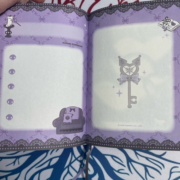 Sanrio Lolita Kuromi A6 Planner - Purple and Black - Picture 6 of 8